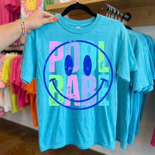 Pool Babe Smiley Completed Tee